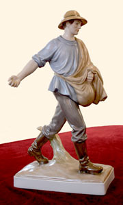 Fraureuther Porzellan Figur